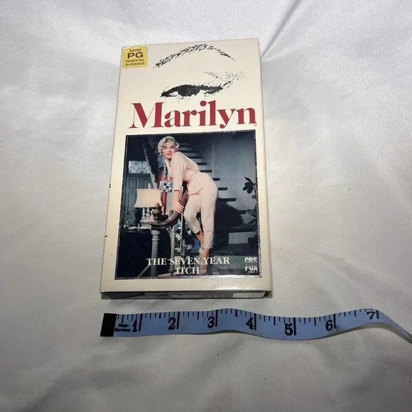 The Seven Year Itch-Marilyn Monroe VHS 1987 Release Collectors Edition C… - Picture 2 of 8
